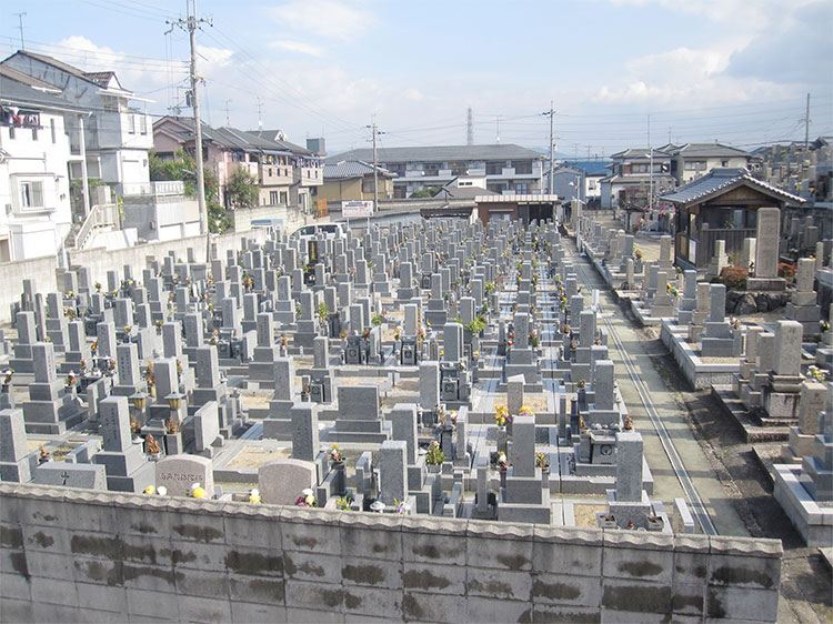 赤坂町営 赤坂共同墓地